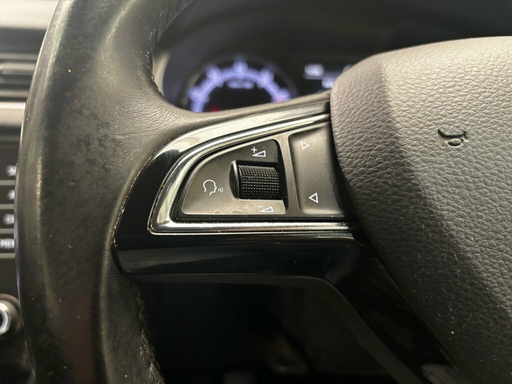 Skoda Octavia Se L Tsi Dsg Blue #25