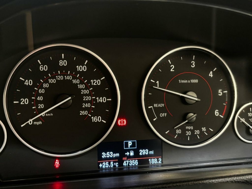 BMW 3 Series Estate Black #30