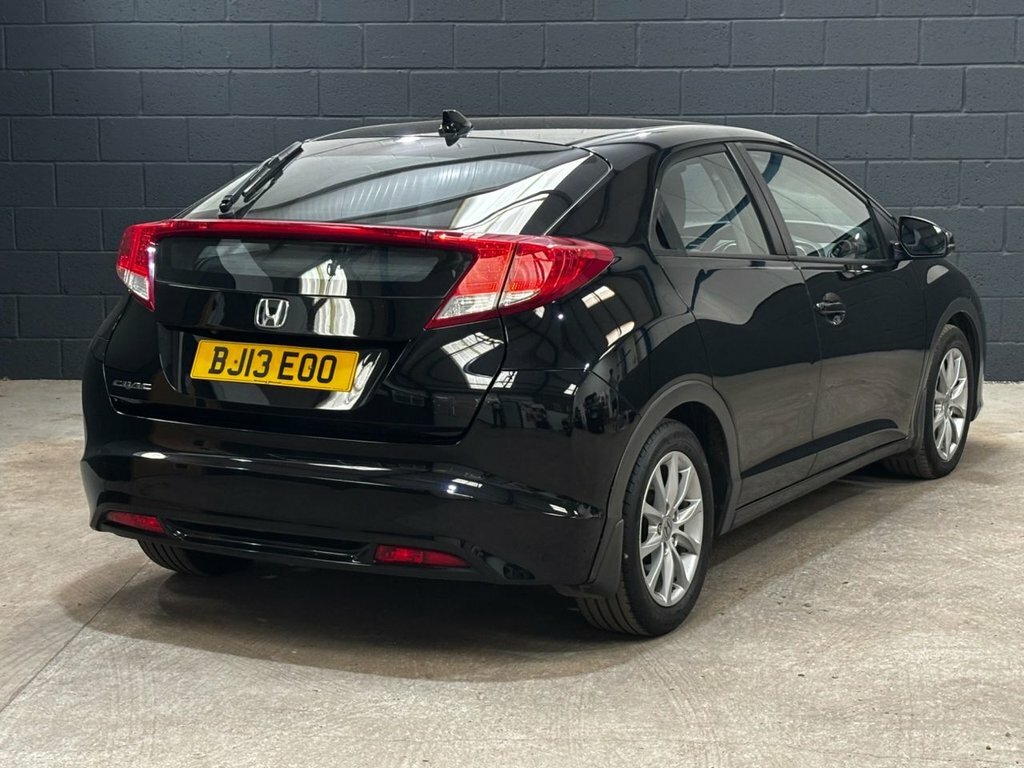 Honda Civic 1.4 I-vtec Se Euro 5 Ss Black #10
