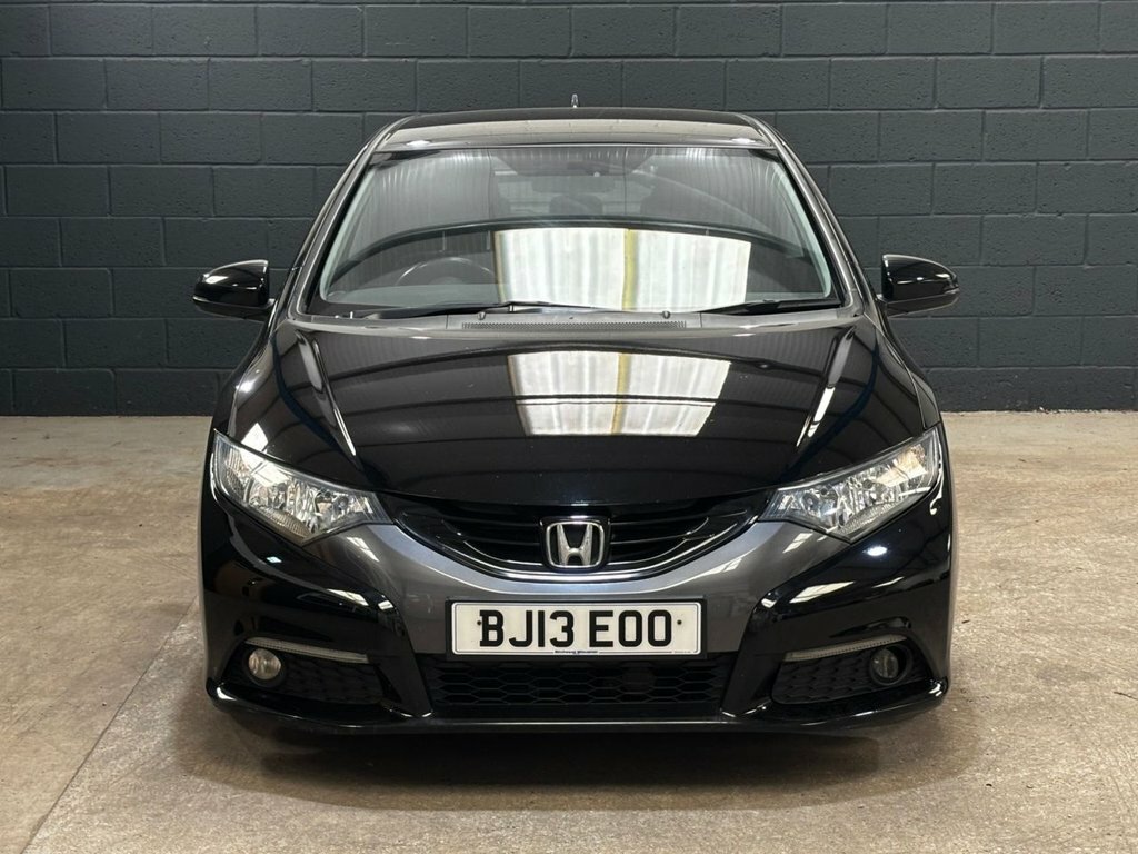 Honda Civic 1.8L Es Black #3