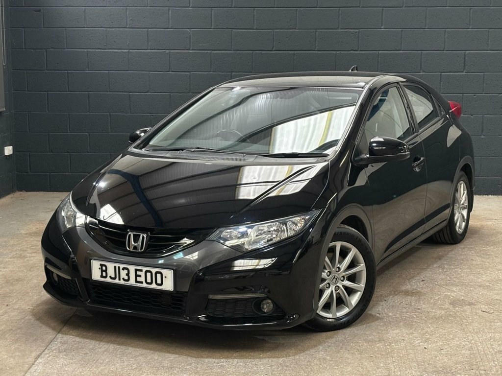 Honda Civic 1.8L Es Black #4