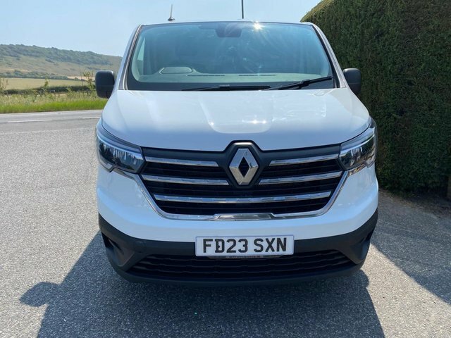 Renault Trafic Sl30 Advance 2.0 Dci 130Ps White #2
