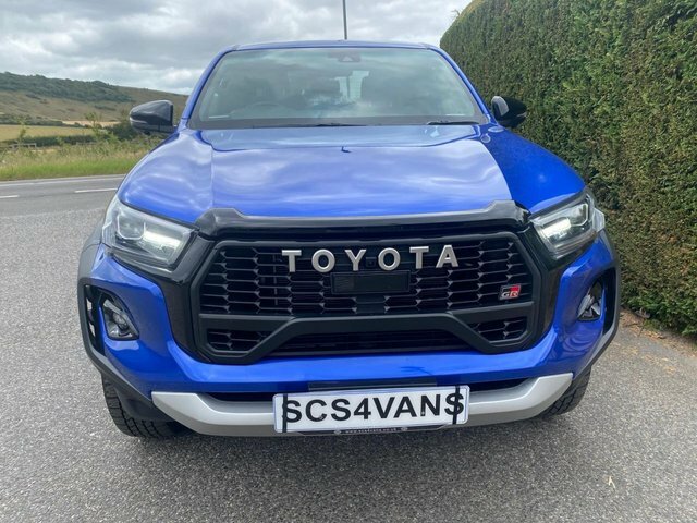 Toyota HILUX Gr Sport II Double Cab Pick Up 4Wd 2.8 D-4d 204Bhp Blue #2