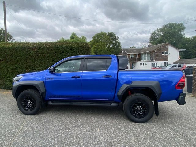 Toyota HILUX Gr Sport II Double Cab Pick Up 4Wd 2.8 D-4d 204Bhp Blue #4