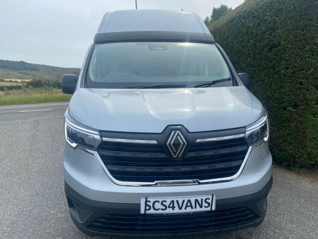 Renault Trafic Lh30 Advance L2 H2 2.0Dci 150 Bhp Silver #2