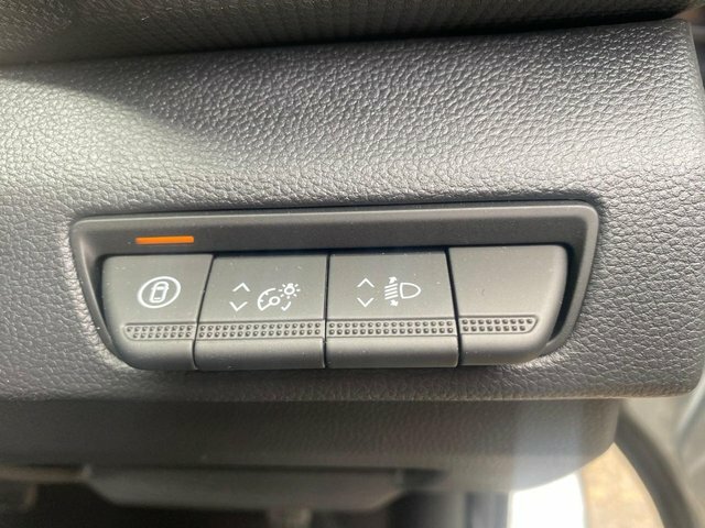 Renault Trafic Trafic Ll30 Blue Dci 170 Extra Sport Van Edc Black #24