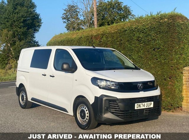 Vauxhall Vivaro Prime L1 Swb 6 Seat Double Cab Van 2.0 Turbo D 145 White
