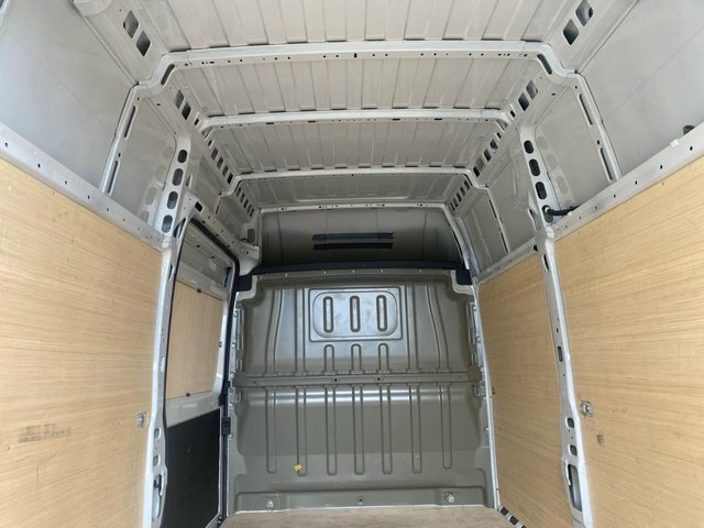 Peugeot Boxer Professional Grey #10