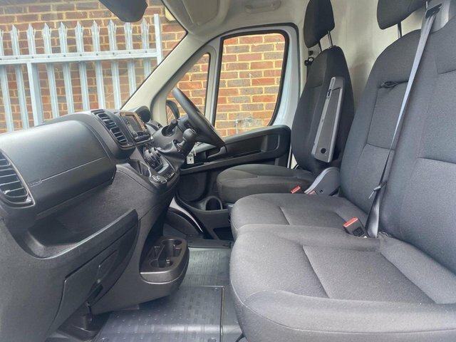 Peugeot Boxer Professional Grey #22