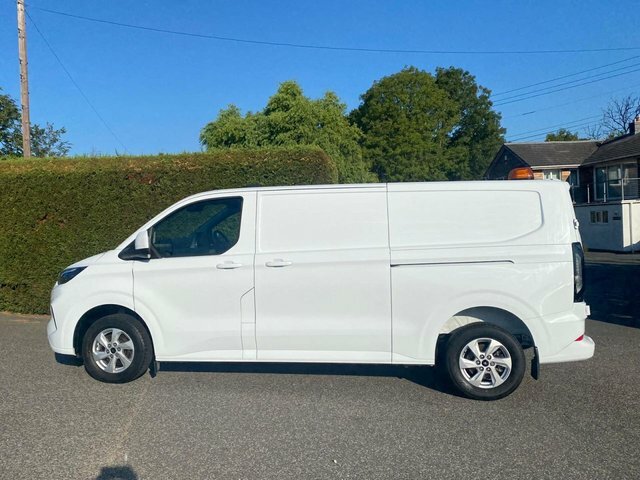 Ford Transit Custom 300 Limited L2 Lwb 2.0 Ecoblue 136Bhp LB74NHD White #4