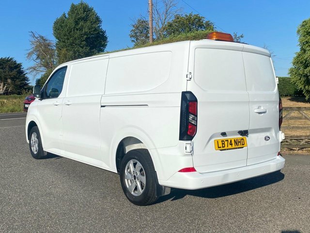 Ford Transit Custom 300 Limited L2 Lwb 2.0 Ecoblue 136Bhp LB74NHD White #6
