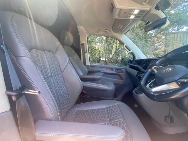 Volkswagen Transporter 2.0 Tdi 110 Startline Van White #28