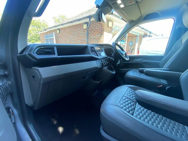 Volkswagen Transporter 2.0 Tdi 110 Startline Van White #31