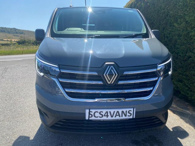 Renault Trafic L30 Advance Lwb 2.0Dci 130 Bhp Rare Tailgate Mode Grey #3