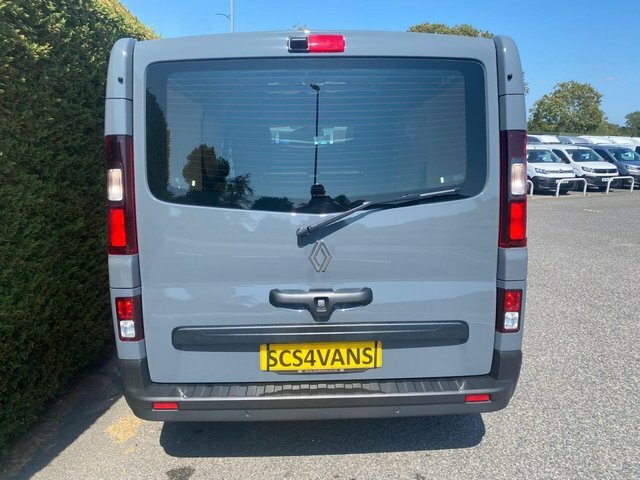Renault Trafic L30 Advance Lwb 2.0Dci 130 Bhp Rare Tailgate Mode Grey #2