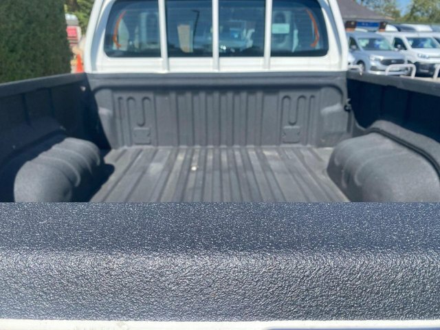 Toyota HILUX D-4d Active Pickup Extended White #7