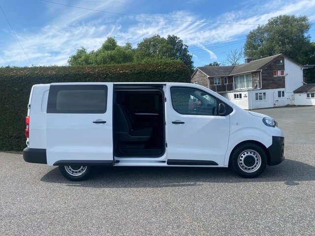 Peugeot Expert Diesel White #15
