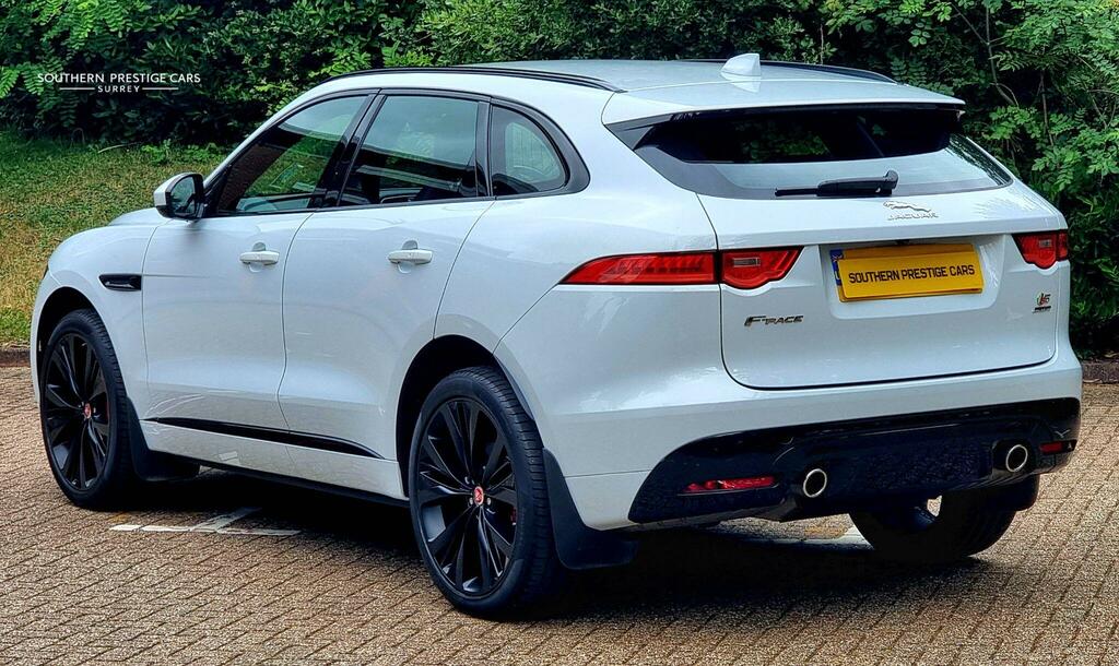 Jaguar F-Pace 3.0 D300 V6 S Awd Euro 6 Ss White #4