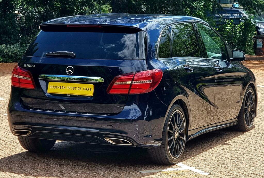 Mercedes-Benz B Class 1.5 B180d Amg Line Premium 7G-dct Euro 6 Ss 5 Blue #3