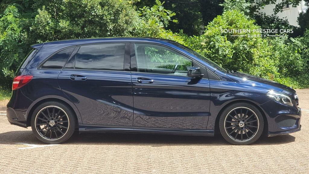 Mercedes-Benz B Class 1.5 B180d Amg Line Premium 7G-dct Euro 6 Ss 5 Blue #2