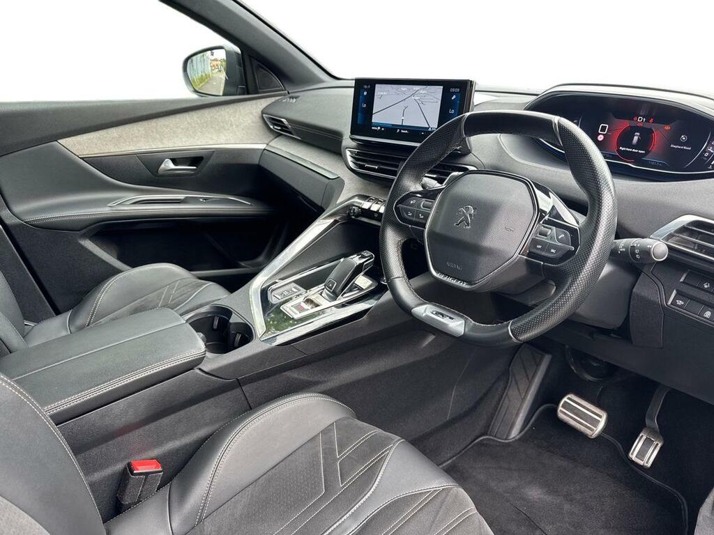 Peugeot 5008 1.5 Bluehdi Gt Eat8 Brown #3
