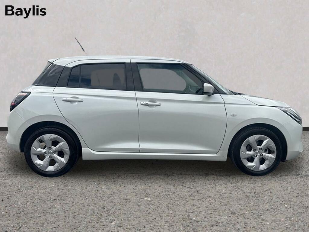 Suzuki Swift 1.2 Mild Hybrid Motion VK26KNY White #4