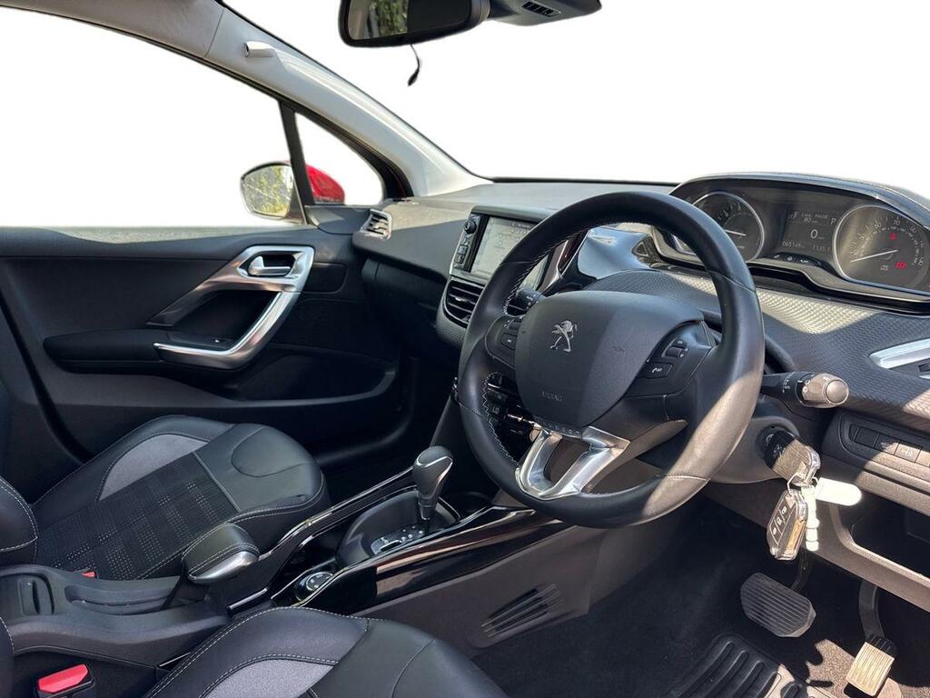 Peugeot 2008 1.2 Puretech 110 Allure Eat6 BL66ZVE Red #3