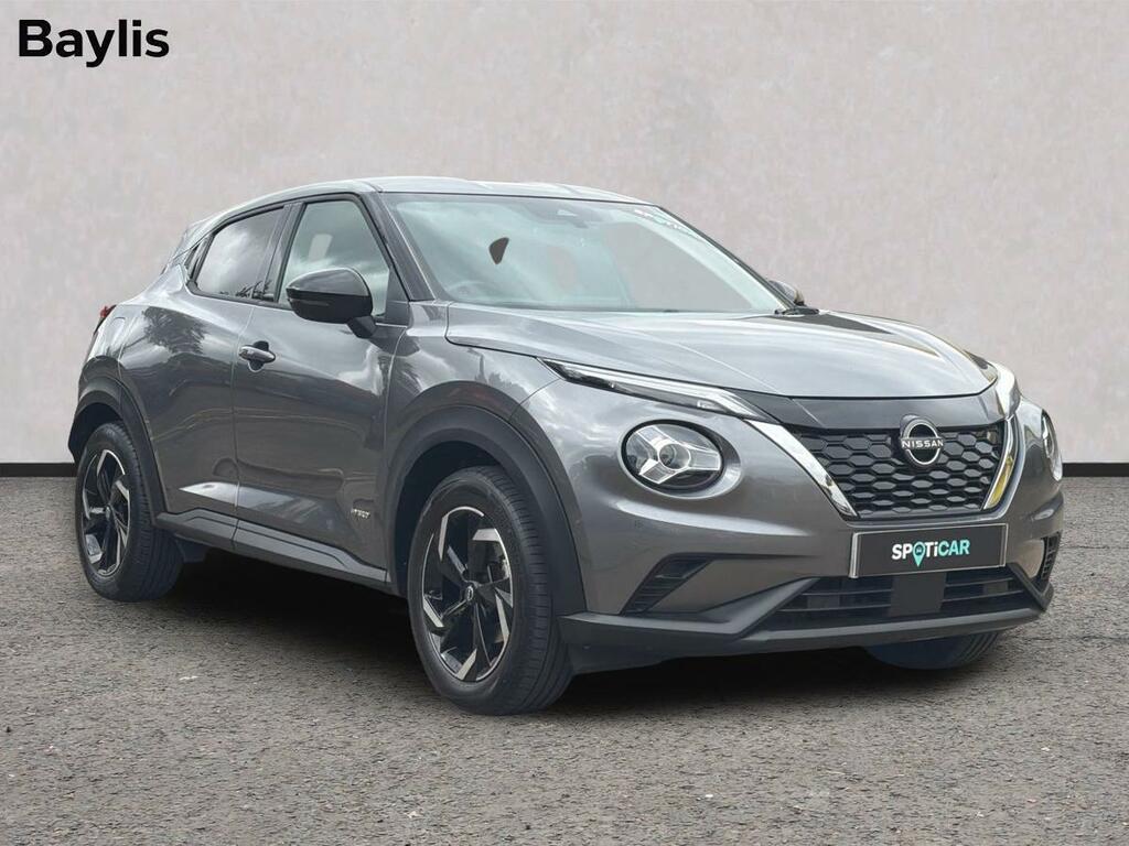 Nissan Juke 1.6 Hybrid N-connecta AMZ7870 Grey