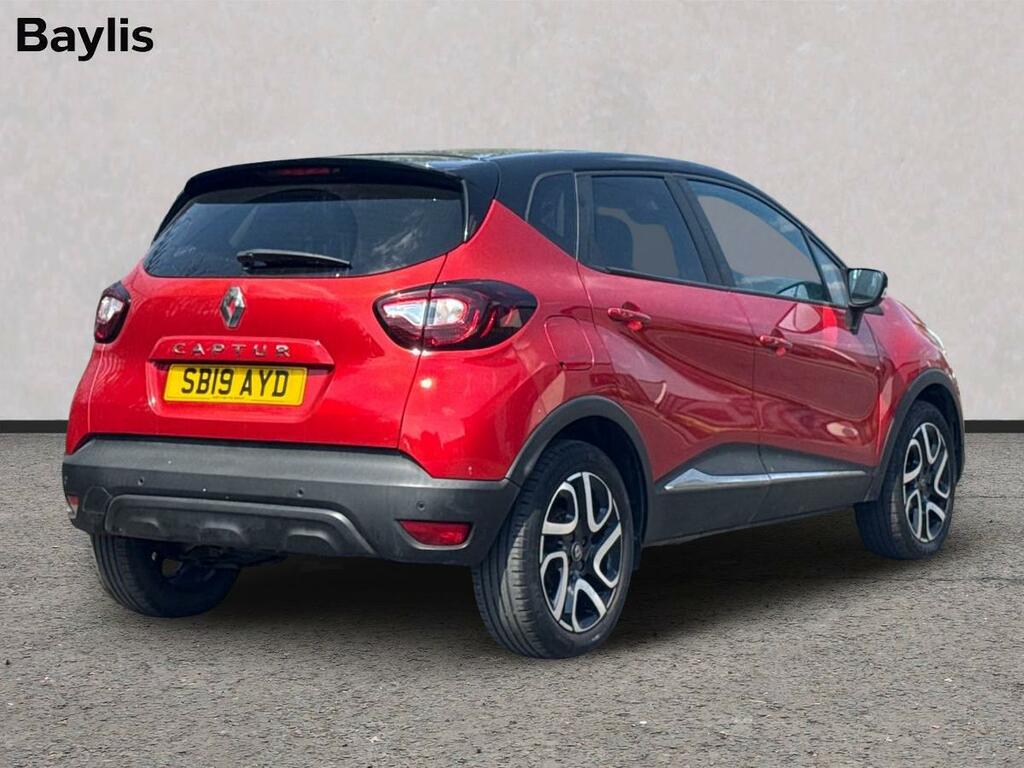 Renault Captur 0.9 Tce 90 Iconic SB19AYD Red #2