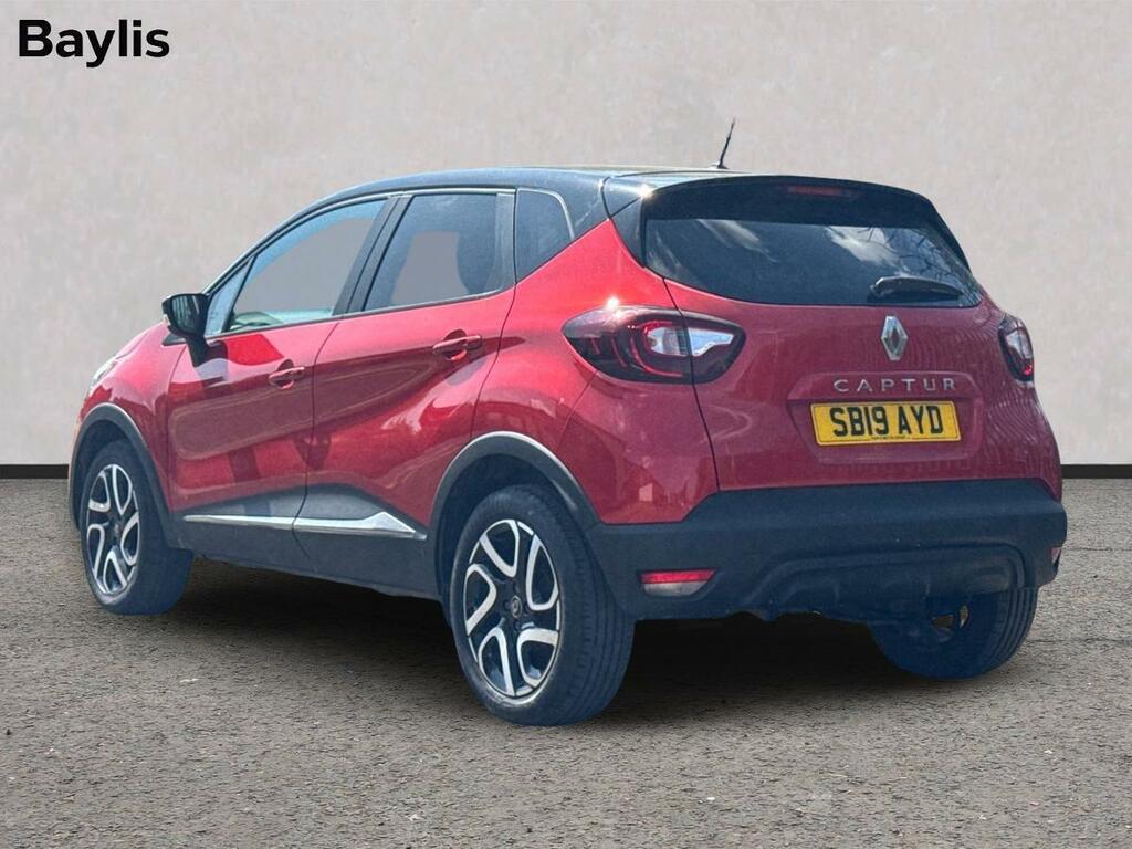 Renault Captur 0.9 Tce 90 Iconic SB19AYD Red #6