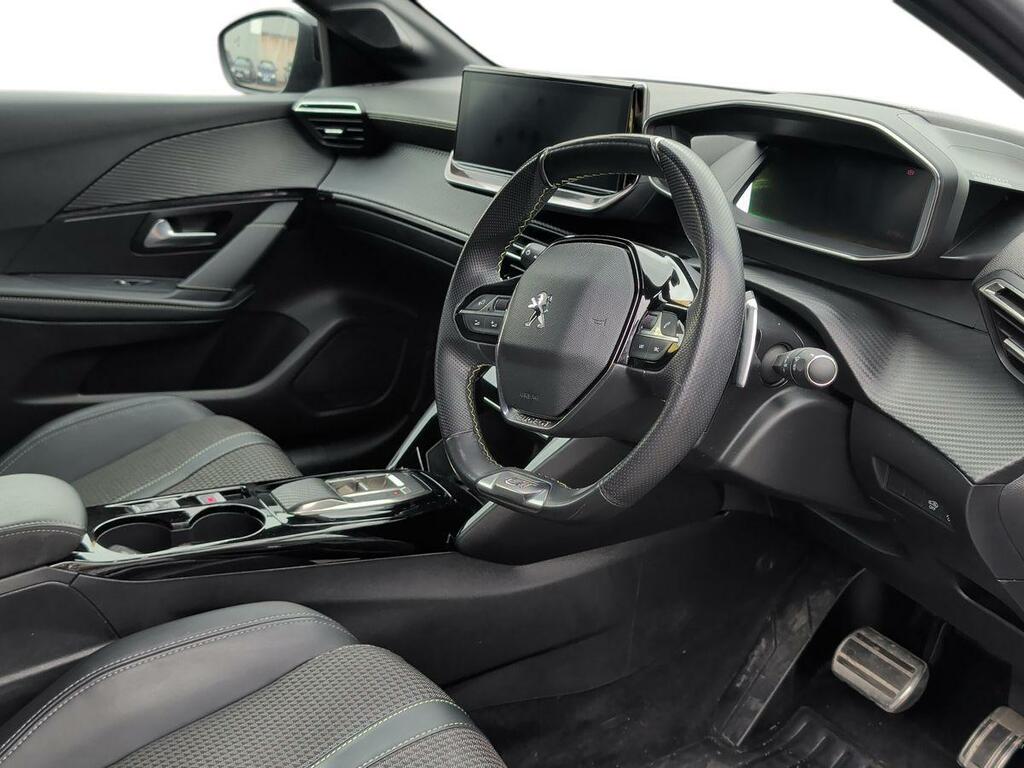 Peugeot 208 1.2 Puretech 130 Gt Eat8 Black #3