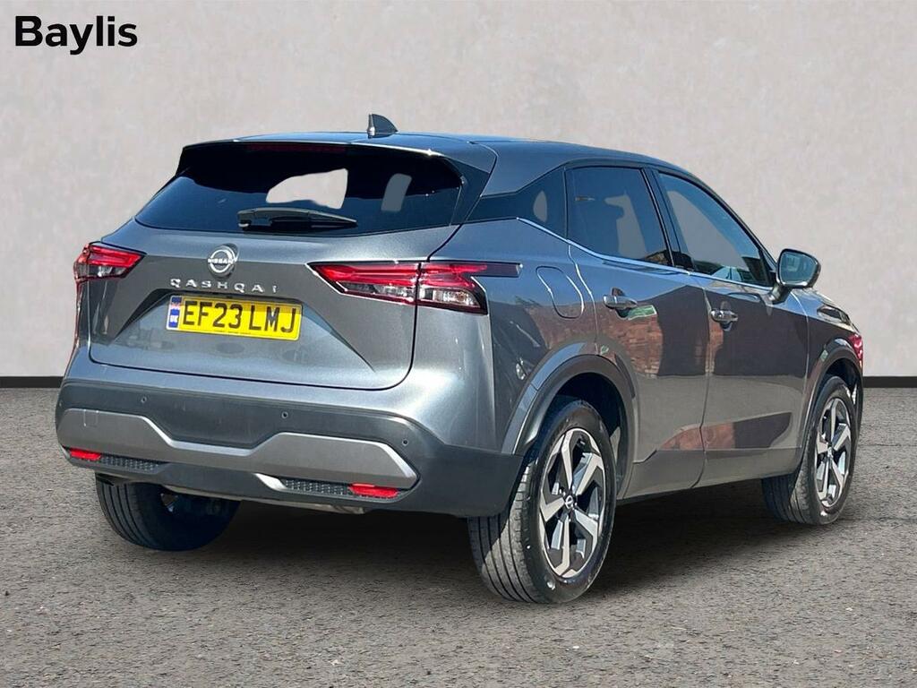 Nissan Qashqai 1.3 Dig-t Mh 158 N-connecta Glass Rf Xtronic Brown #2