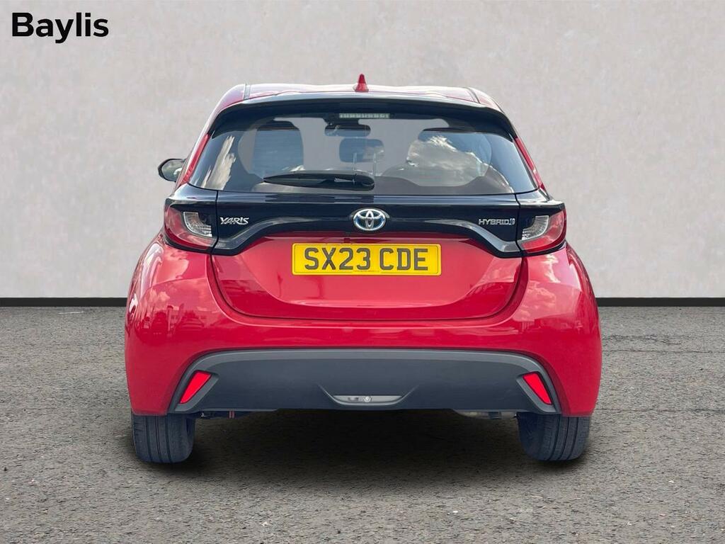 Toyota Yaris 1.5 Hybrid Icon Cvt Red #5