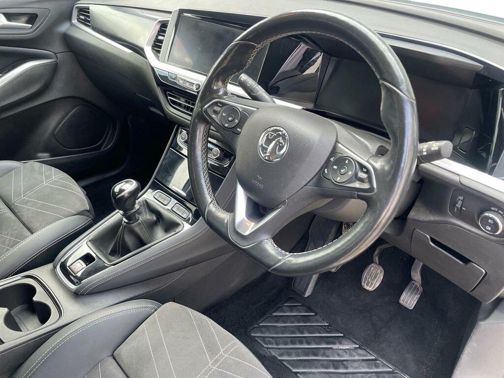 Vauxhall Grandland 1.2 Turbo Ultimate VN23HHE White #3