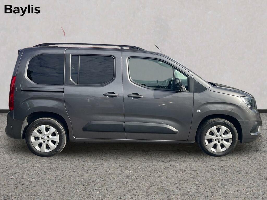 Vauxhall Combo-e Life 100Kw Design 50Kwh Grey #4
