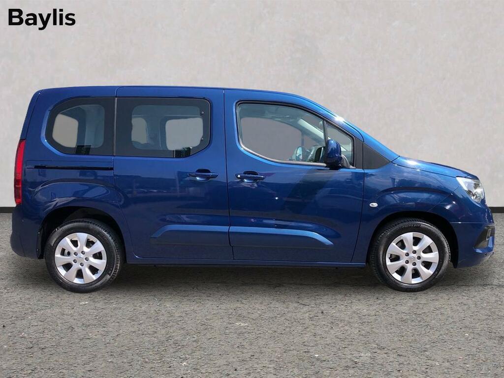 Vauxhall Combo Life 1.5 Turbo D 130 Energy Blue #4