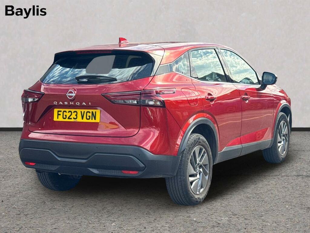 Nissan Qashqai 1.3 Dig-t Mh Acenta Premium FG23VGN Red #2