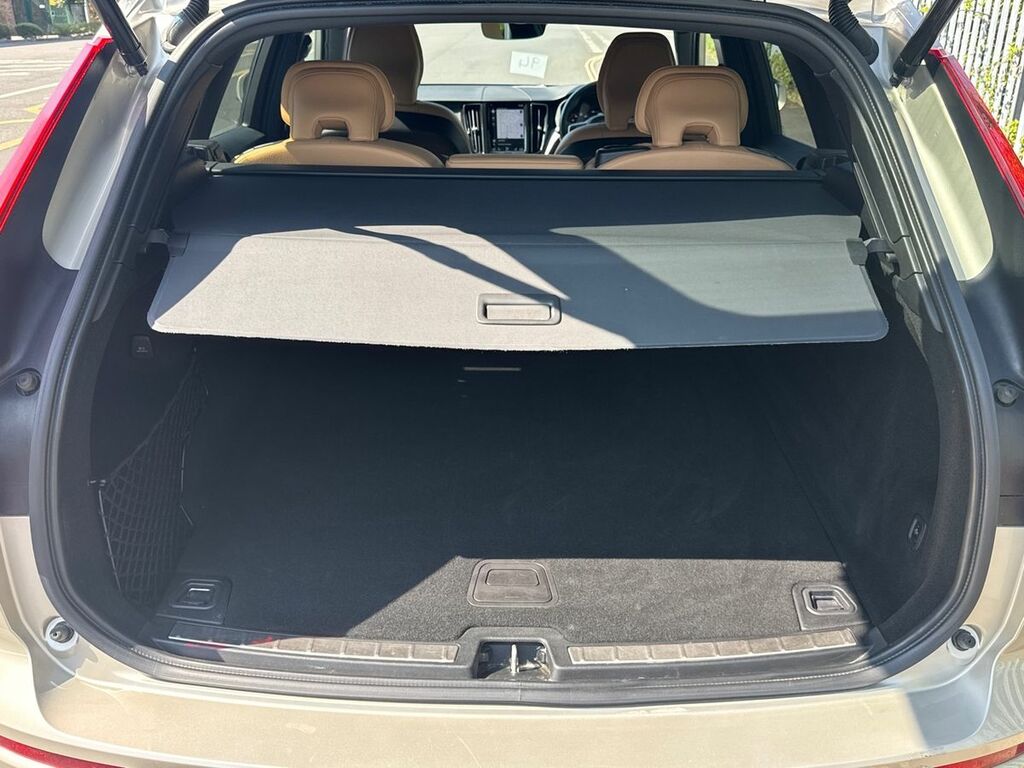Volvo XC60 T5 Awd R-design Pro Panoramic Roof, Bli Blue #24