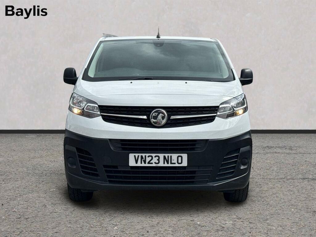 Vauxhall Vivaro 2900 1.5D 100Ps Pro H1 Van Black #8