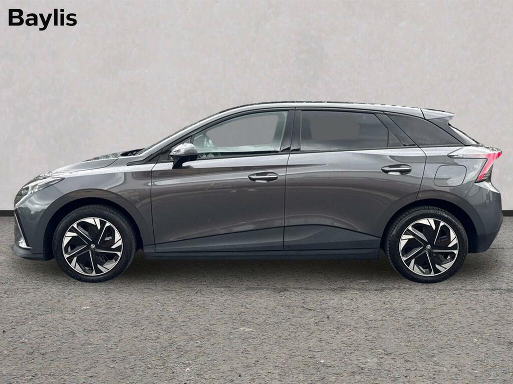 MG MG4 51Kwh Se Hatchback 170 Ps U22 White #7