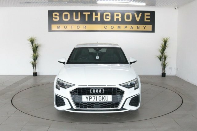 Audi A3 1.0 Tfsi 30 S Line Sportback Eur YP71GKU White #2