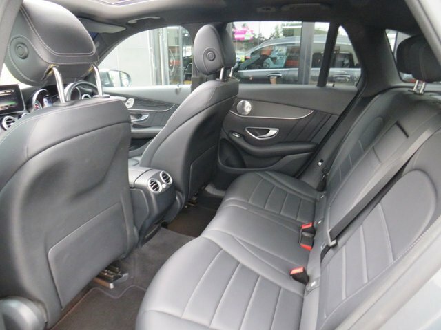 Mercedes-Benz GLC Class Glc 250 Amg Line Premium 9G-tronic Silver #22