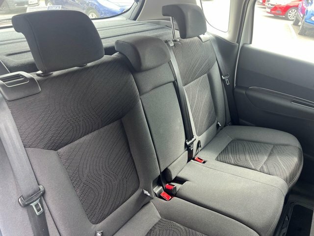 Peugeot 3008 Active Red #14