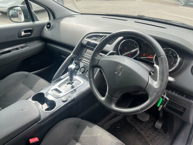 Peugeot 3008 1.6 E-hdi Access Suv Egc Euro 5 S S White #6