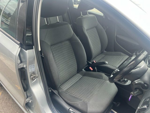 Volkswagen Polo 1.2 Tsi Match Edition Hatchback LS67HGJ Silver #6