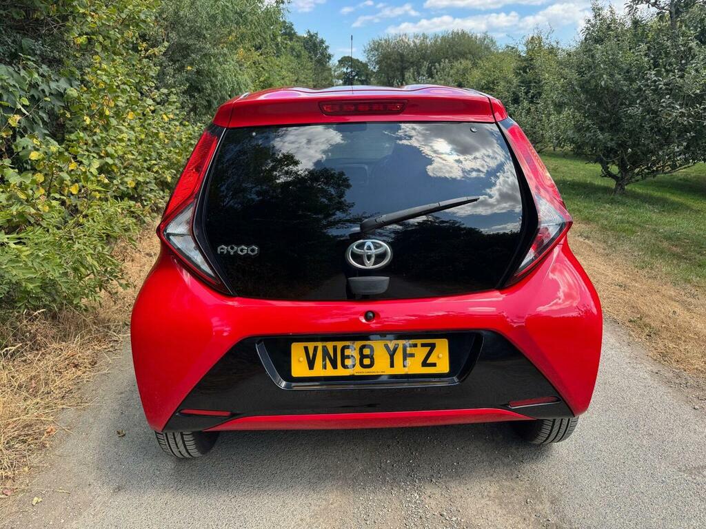 Toyota Aygo 1.0 Vvt-i X-plore Euro 6 Red #6