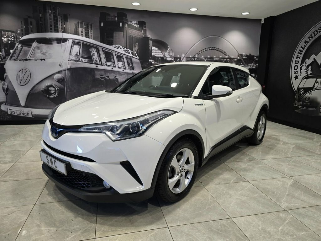 Toyota C-Hr 1.8L Icon White