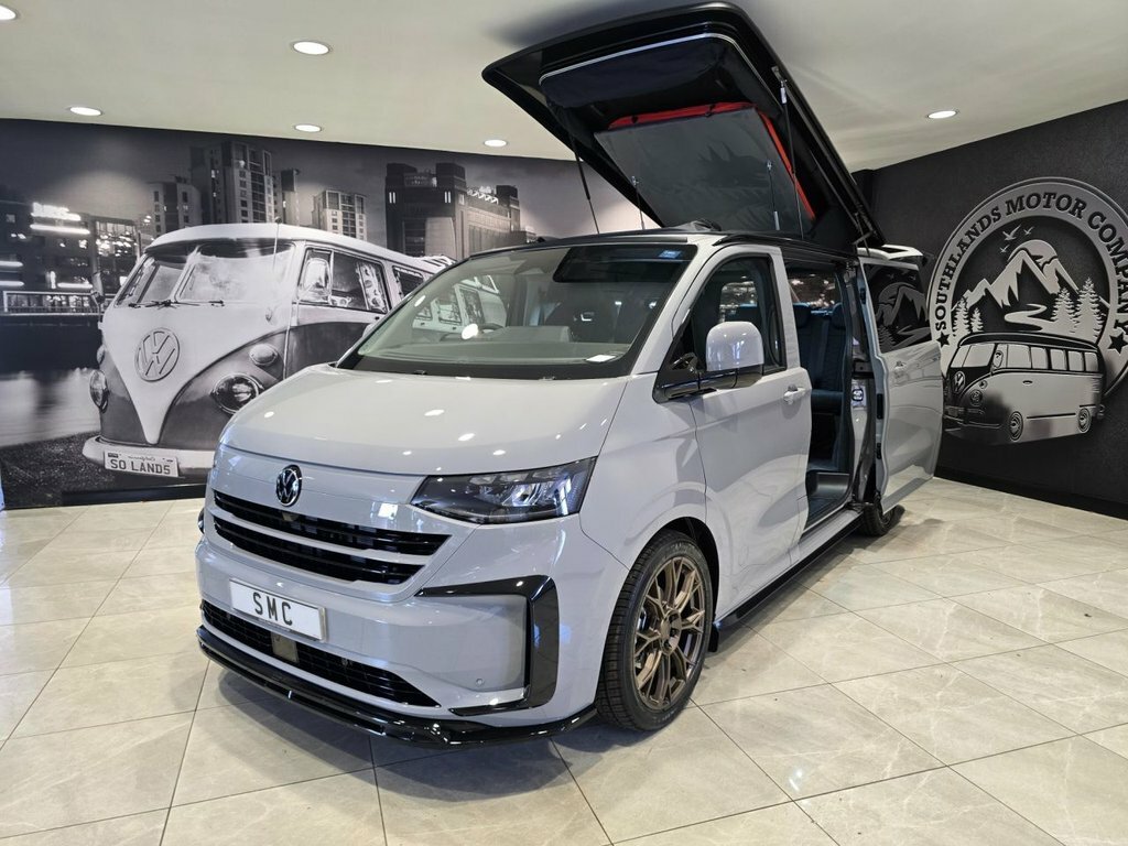 Volkswagen Transporter 2L Commerce Pro Grey