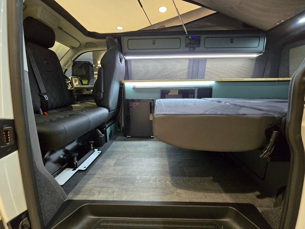 Volkswagen Campervan Swb Campervan With Aircon, Apple Car Play, White #29