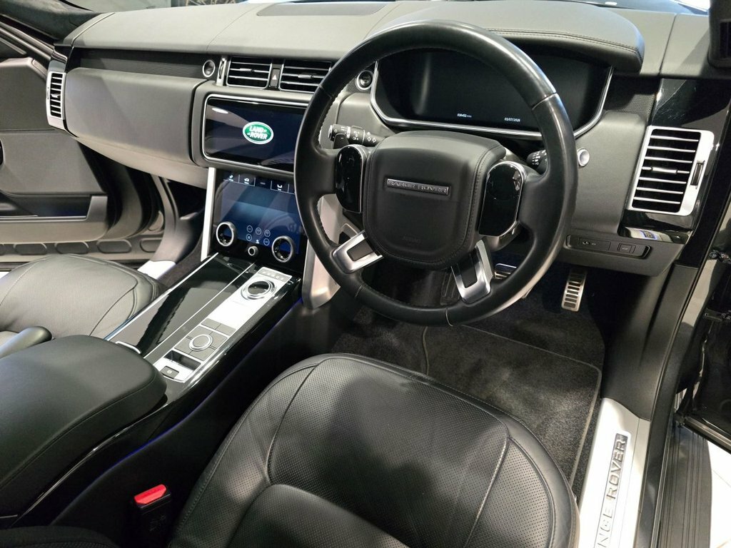 Land Rover Range Rover 3L Westminster Black Grey #6